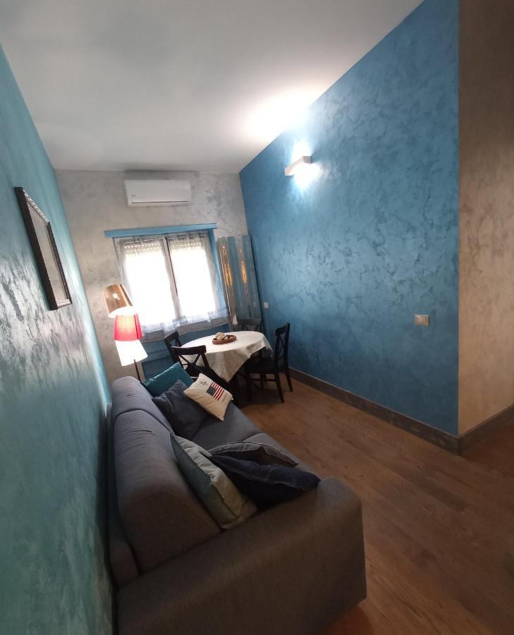 C&E Suites Roma Ostia Buitenkant foto